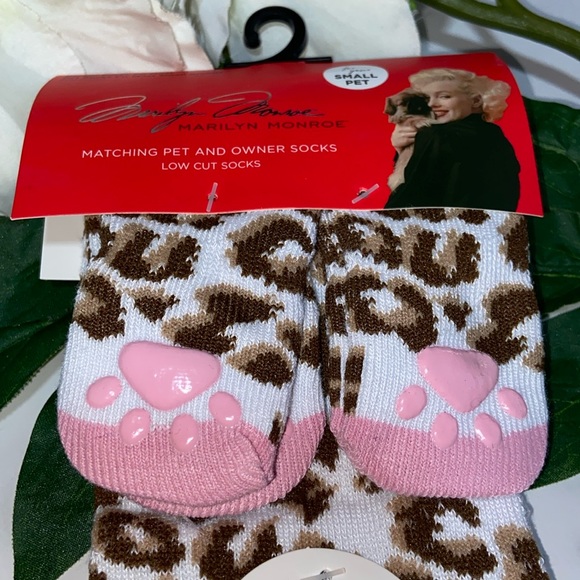 Marilyn Monroe Matching Pet & Owner Low cut Sock Set, Small Pet - Picture 5 of 16